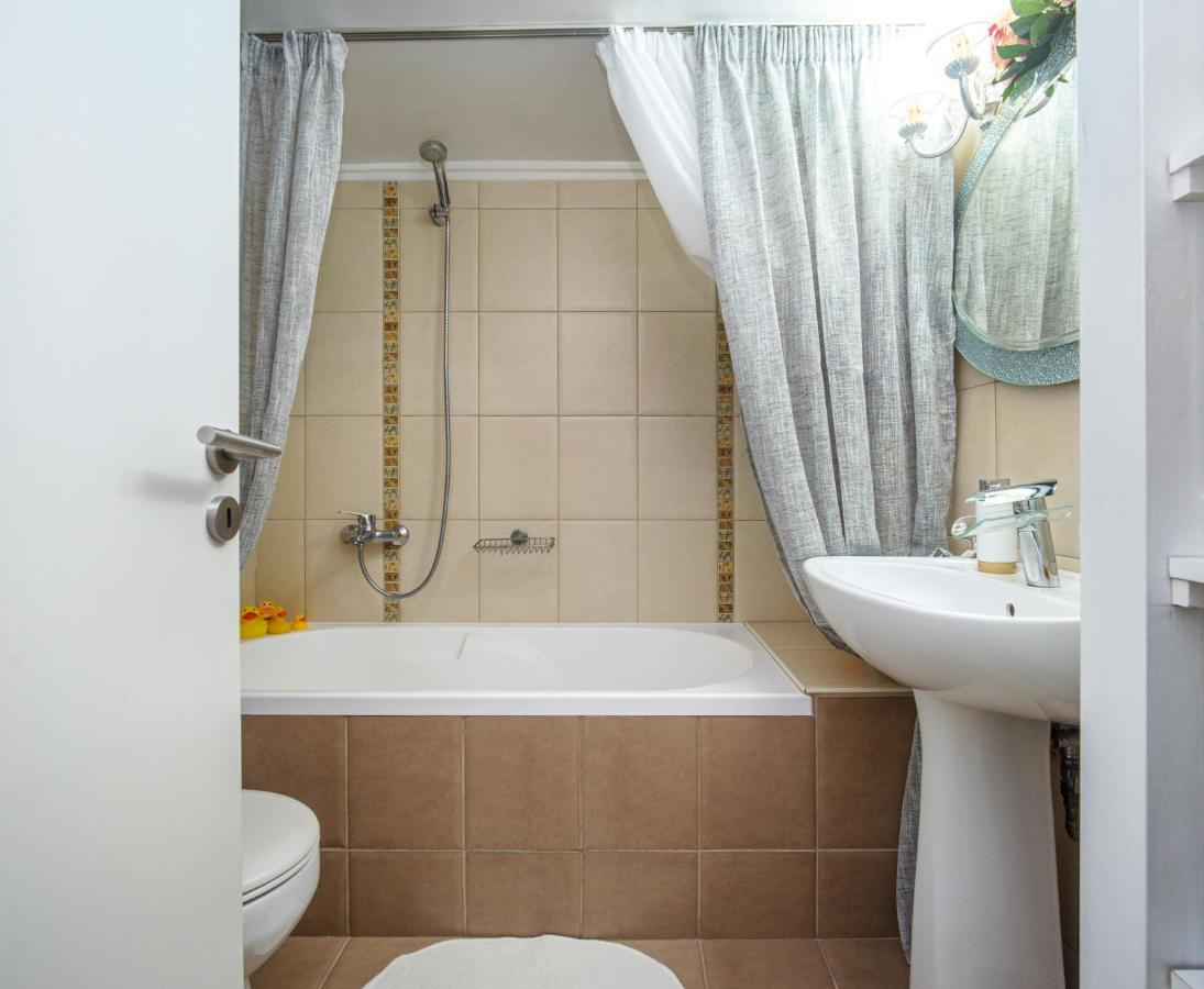 Luxury Apartments Zeas Piraeus Buitenkant foto